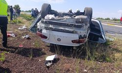 Afyon-Konya Yolunda Feci Kaza: Çarpmanın Şiddetiyle Aracın Motoru Yola Savruldu, 3 Yaralı!