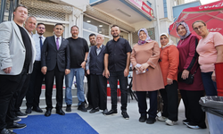 Milletvekili Arslan sahadan çıkmıyor! Bir günde ilçe ilçe, mahalle mahalle ziyaret yaptı
