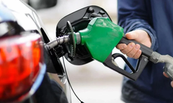 Akaryakıtta Çifte Zam Fırtınası: Cuma Gününden İtibaren Motorine 3,90 TL, Benzine 1,00 TL Zam Geliyor