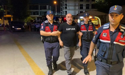 Ezel Akay kimdir, neden gözaltına alındı? Ezel Akay kaç yaşında, nereli, hangi filmleri yönetti?