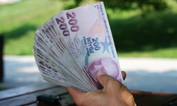 Uzman isim rakam vererek açıkladı: Emekli maaşları artabilir!