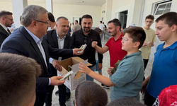 Milletvekili Yurdunuseven Dörtyol Mahallesi’nde vatandaşlarla bir araya geldi