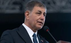 Cemil Tugay AK Parti'ye mi geçiyor? İzmir Büyükşehir Belediye Başkanı Cemil Tugay ne açıklama yaptı?