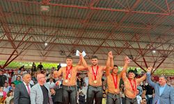 Afyonkarahisarlı Güreşçi Yiğit Aktaş, 665. Tarihi Kırkpınar Yağlı Güreşleri'nde Şampiyon Oldu!