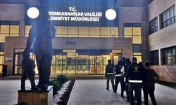 Afyon'da Tamir İçin Sanayiye Bırakılan Otomobili Çaldılar: Polis 116 Saatlik Kamera İncelemesiyle Yakaladı!
