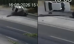 Afyonkarahisar-Konya yolunda feci kaza: Yola savrulan parçadan kaçarken can verdiler!
