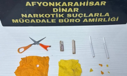 Dinar’da başarılı operasyon! Peçeteye emdirilmiş 9 uyuşturucu madde ele geçirildi