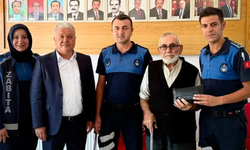 Dinar’da örnek davranış: Yolda bulduğu çantadaki 8 bin Euro’yu teslim etti