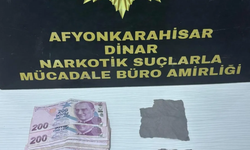 Afyonkarahisar’da sokak satıcılarına darbe: Uyuşturucu ve 8 bin lira ele geçirildi