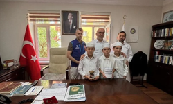 Sahipata’daki minik öğrencilerden örnek davranış: Kumbaralarını iyilik için açtılar