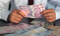 Milyonların Gözü Bu Haberde! 2027 Asgari Ücret Zammı İçin Yüzde 50 İhtimali! Asgari Ücrete İki Aşamalı Zam Mı Geliyor?