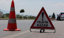 Kocatepe Beldesinde Korkutan Kaza! Çarpışmanın Şiddetiyle 3 Kişi Hastaneye Kaldırıldı