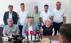 Afyonkarahisar İl Genel Meclisi'nde istifa yağmuru: CHP'li meclis üyeleri Yeni Parti'ye geçti
