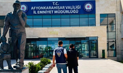 Afyonkarahisar'da aranan dolandırıcılık hükümlüsü yakalandı