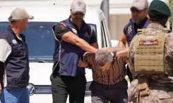 Afyonkarahisar'da yakalanan FETÖ firarisi Muğla Adliyesi'ne sevk edildi