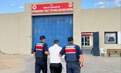 Afyon’da Jandarma Yol Kontrolünde Düğmeye Bastı! Terör, Hırsızlık Ve Dolandırıcılık Suçluları Kıskıvrak