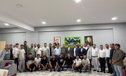 Çobanlar’da AK Gençlik’ten Gövde Gösterisi! İntepe Ve Teşkilat Sahaya İndi