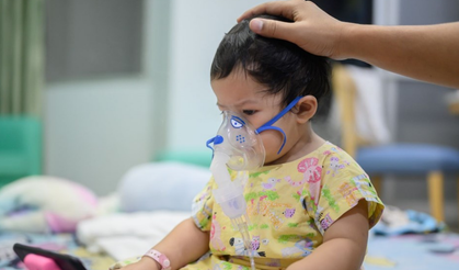 Bu hastalık sinsi ilerliyor, vakalar artıyor...  Aşı İlk 6 Ay Hayat Kurtarıyor! Uzmanlar RSV İçin Uyarıyor