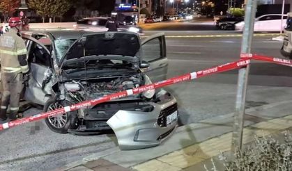 Motosiklet ve otomobil çarpıştı: Ölü ve yaralılar var