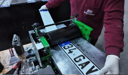 Araç Sahiplerinde "Sahte Plaka" Paniği! APP Plakadan Sonra Şimdi de Karekod Kabusu Başladı...