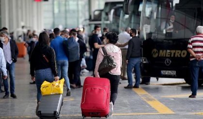 Otobüs yolculuklarında yeni dönem: O hizmet artık bedava olmayacak!
