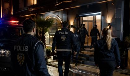 Afyonkarahisar’da Masaj Salonlarına Fuhuş Operasyonu! 17 Kişi Gözaltına Alındı