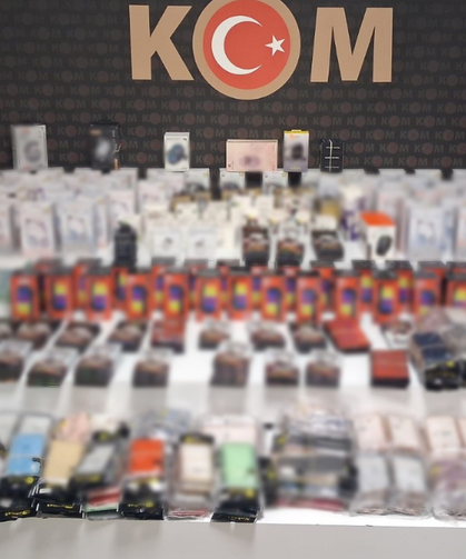 Afyon'da Şüphe Üzerine Durduruldu, İçinden Servet Çıktı