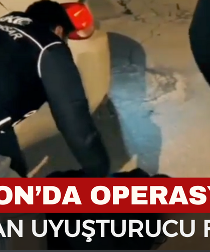 Afyon'da Araçtan Uyuşturucu Fışkırdı