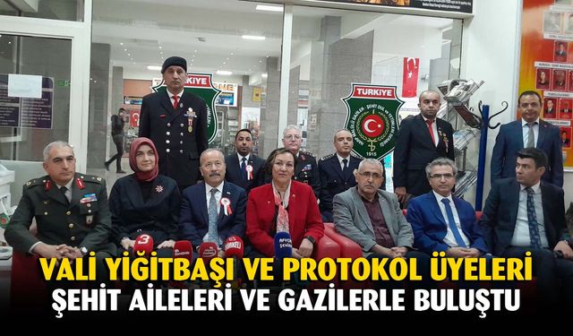 Afyonkarahisar Valisi Yiğitbaşı, şehit aileleriyle buluştu