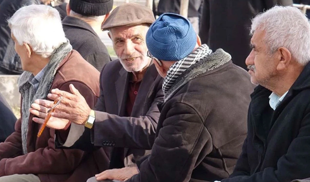 Emeklilikte "Altın Dokunuş" Bitti! Son 7 Yıl Kuralı Kalktı: Statünüzü Tüm Çalışma Hayatınız Belirleyecek