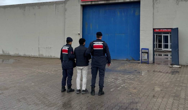 Afyonkarahisar'da Tarihi Eser Kaçakçısı Sikkelerle Yakalandı