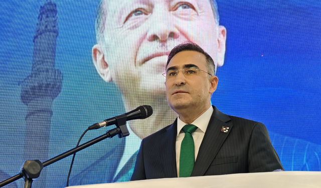 Milletvekili Hasan Arslan’dan Sanayi Çıkartması! O Soruyu Sordu: "Ya Erdoğan Olmasaydı?"