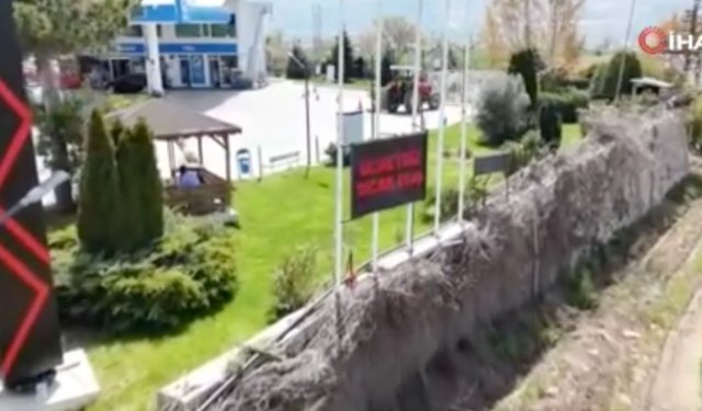 Akaryakıt istasyonundan sürücülere ilginç ücretsiz hizmet: Görenler şaşkınlığa uğradı