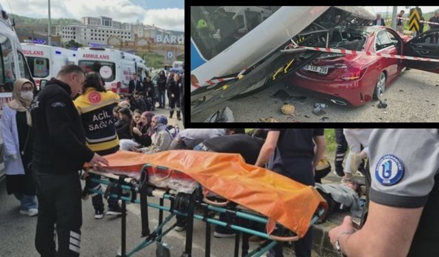 Otobüs otomobilin üzerine devrildi: Çok sayıda yaralı var!