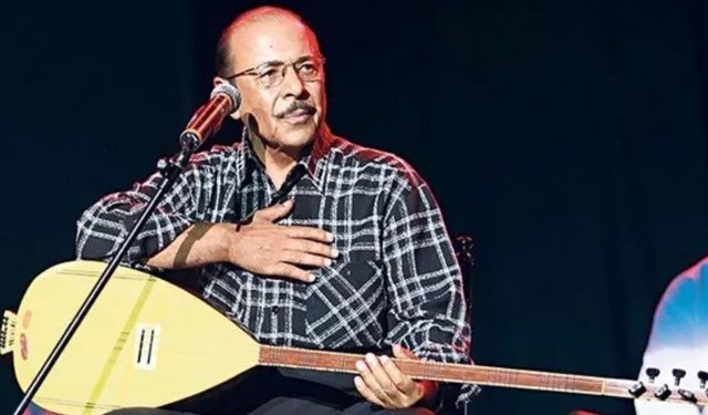 Neşet Ertaş Kimdir ? Bozkırın Tezenesi Neşet Ertaş'ın Eserleri ve Hayatı