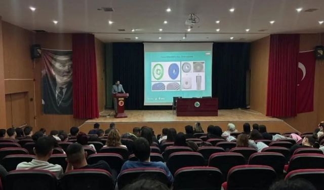 Afyonkarahisar’da TÜBİTAK söyleşileriyle gençlere mühendislik vizyonu anlatıldı