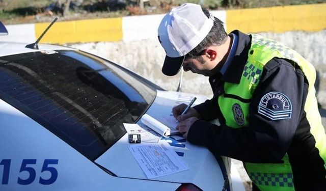 Trafikte milyonları ilgilendiren karar: Bu hatayı yapanın ehliyeti gidiyor!