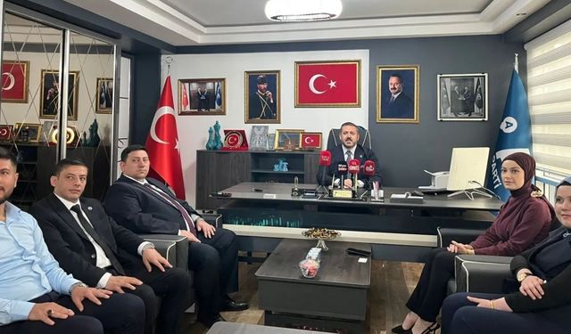 Anahtar Parti Afyonkarahisar teşkilatı bayramlaşma programında buluştu