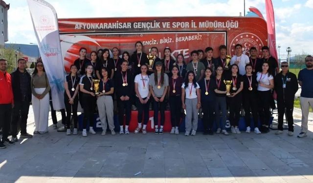 Afyonkarahisar'da pedal heyecanı: Okul sporlarında şampiyonlar belli oldu