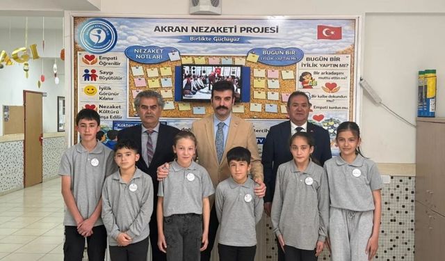 Sandıklı’da örnek proje: Akran nezaketi projesi hayata geçti