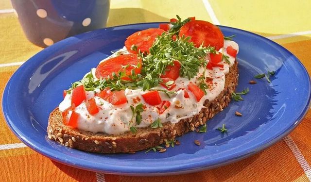 Mavi Tabak Mucizesi: Kalorileri %30 Azaltmanın Bilimsel Sırrı!