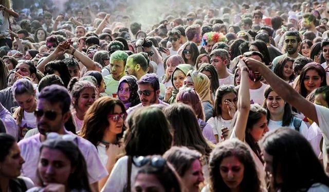 Afyonkarahisar ne kadar genç? İşte resmi verilerle nüfusun yaş ortalaması