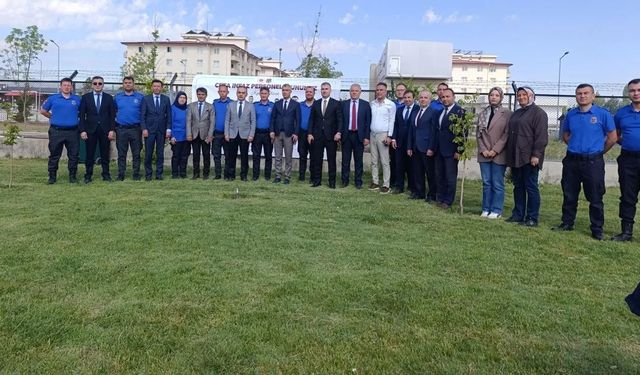 Afyonkarahisar’da ceza infaz personeline anlamlı teşekkür