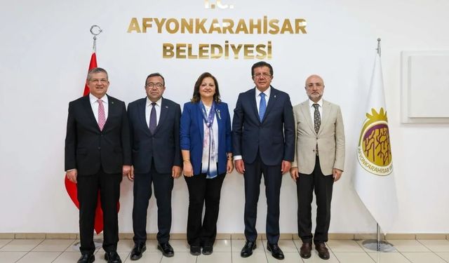 AK Parti Genel Başkan Yardımcısı Nihat Zeybekci ve beraberindeki heyetten Başkan Köksal’a ziyaret