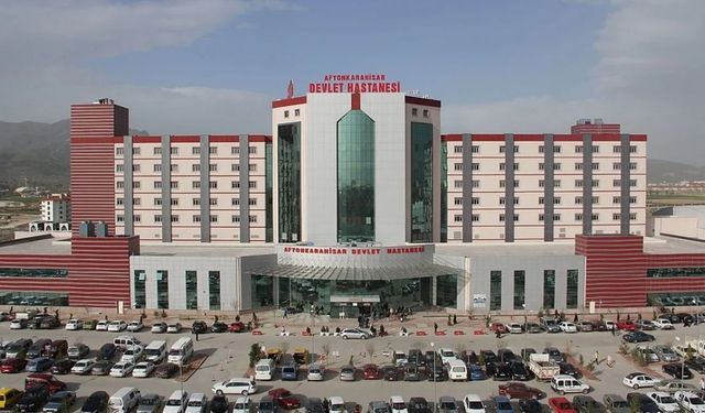 Afyonkarahisar Devlet Hastanesi Başhekimi Osman Acar’dan İddialara Yanıt: "Resmi Tek Bir Şikayet Yok!"