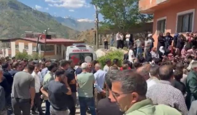 Hakkari'de Cinnet Getiren Uzman Çavuş Dehşet Saçtı: Aynı Aileden 4 Ölü, Kendi de Ağır Yaralı!