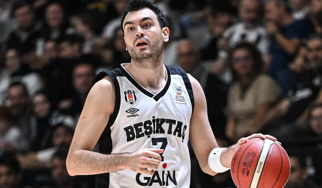 Yiğit Arslan Kimdir ve Hayatı: Kaç Doğumlu, Nereli, Hangi Takıma Transfer Oldu?