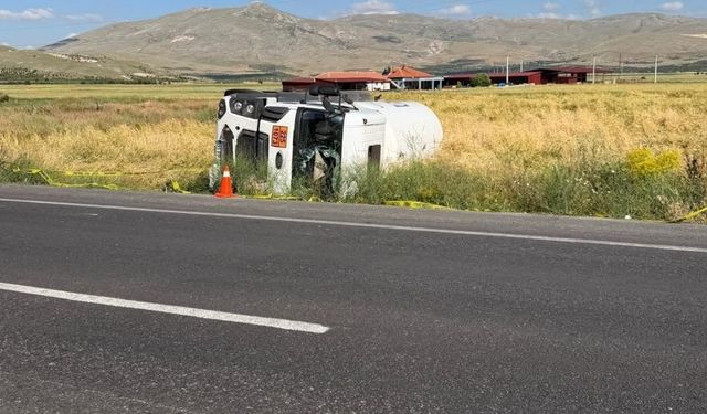 Afyonkarahisar Şuhut'ta Tanker Devrildi!