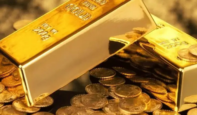 ALTINDA 7 AY SONRA BİR İLK! GRAM ALTIN 6 BİN LİRANIN ALTINI GÖRDÜ, PİYASALARDA GÖZLER FED’E ÇEVRİLDİ