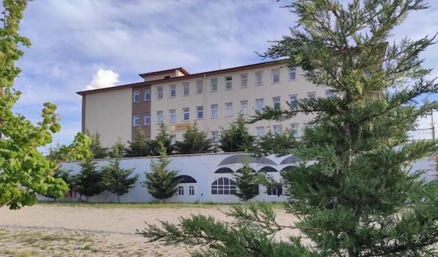 Afyonkarahisar’ın İki Okulundan Büyük Gurur: Avrupa ile "Yaşam Becerileri" Yolculuğu Başarıyla Tamamlandı